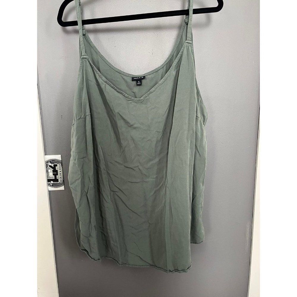 Torrid size 6 6x green Tank Top